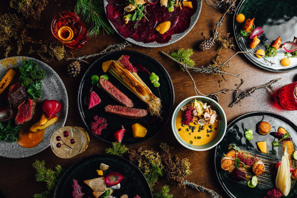 The Best Dining Near Presidents Landing: A Food Lover’s Guide to East Lake, Florida